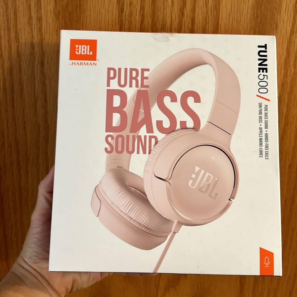 JBL TUNE 500 - Wired On-Ear Headphones - pink